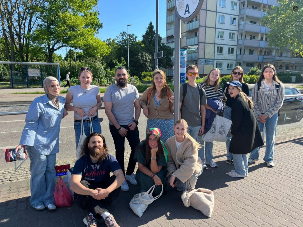 Volunteer With Refugees In Germany